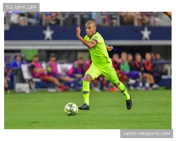 拉菲尼亚回应转会传闻：专注当前俱乐部，表现持续稳健